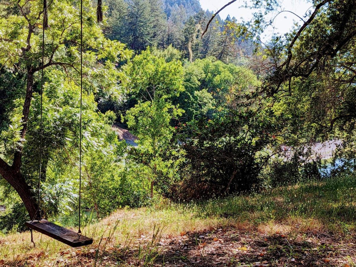 Rivers Breeze Relaxing Riverside Cabin With Private Suite Kayaks Healdsburg Extérieur photo