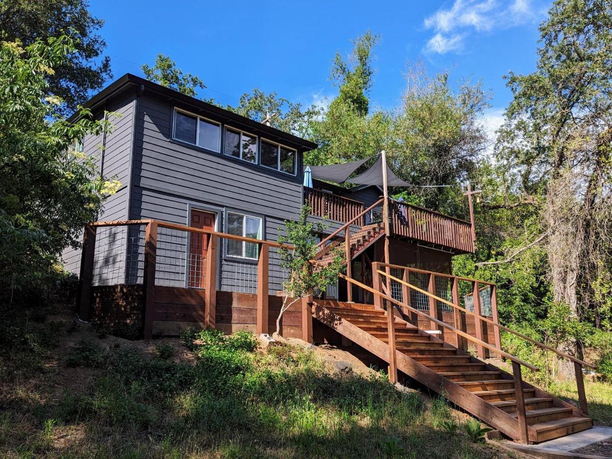 Rivers Breeze Relaxing Riverside Cabin With Private Suite Kayaks Healdsburg Extérieur photo